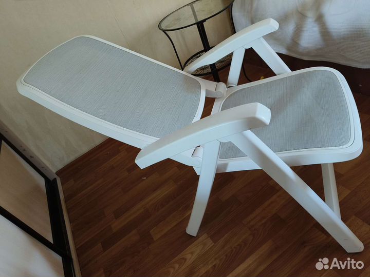 Шезлонг лежак кресло