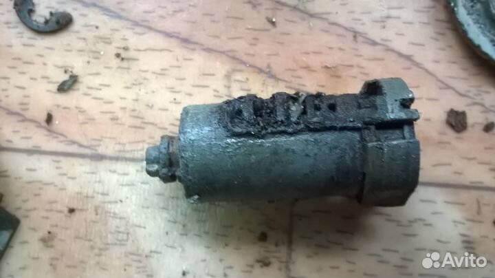 Ремонт автомобильных замков зажигания и дверных