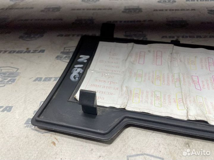 Крышка блока предохранителей Daewoo Nexia N150