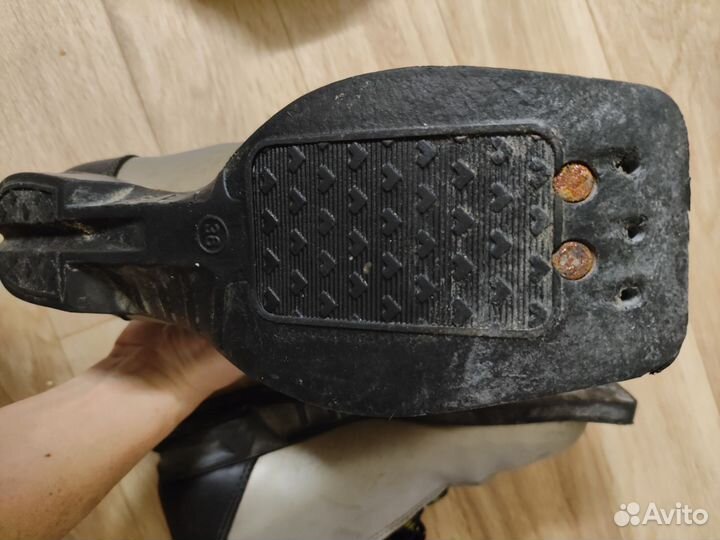 Лыжные ботинки 36 размер