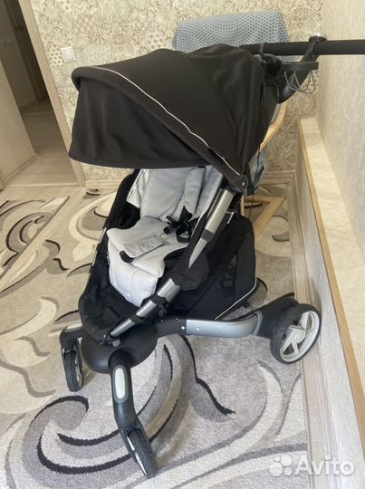 Коляска Moms 4