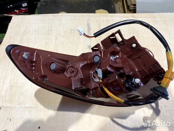 Фонарь в крыло левый новый Infiniti FX/QX70 (S51)