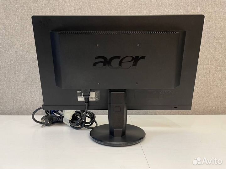 Монитор для компьютера Acer 18,5