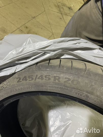 Continental ContiCompetition C1 245/45 R20