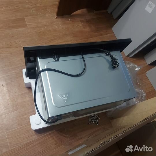 Продам встраемую микроволновку