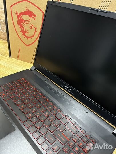 MSI игровой ноутбук 17.3 gtx1650