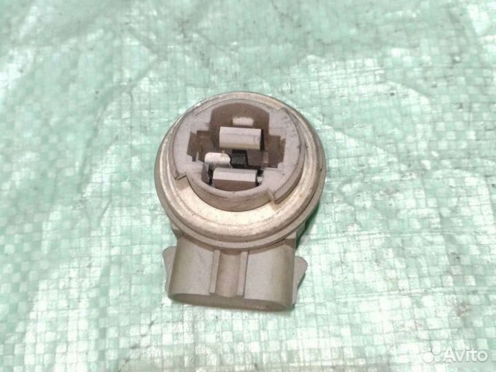 Патрон фонаря задний Ford Focus 1