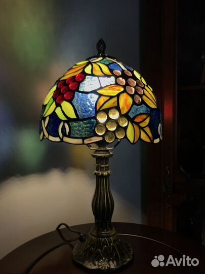 Лампа настольная в стиле Тиффани новая