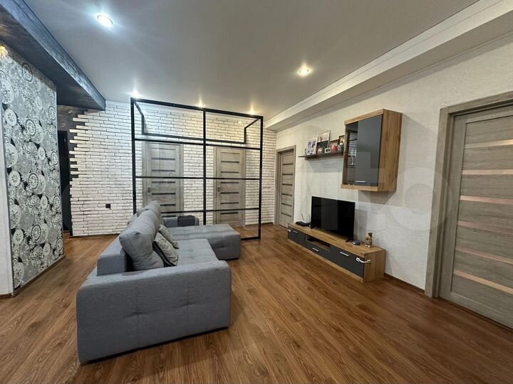 3-к. квартира, 55,1 м², 2/5 эт.