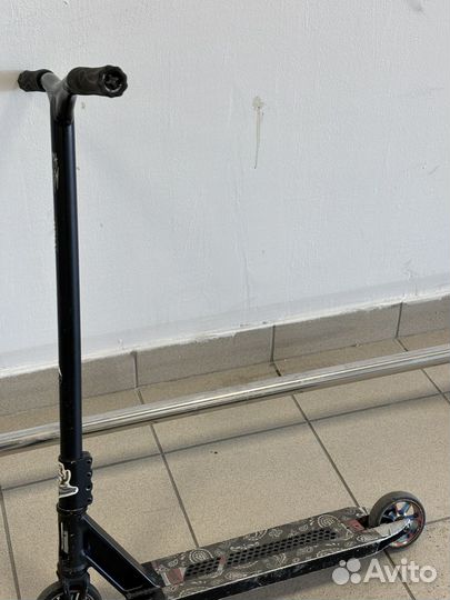 Трюковой самокат кастом парк