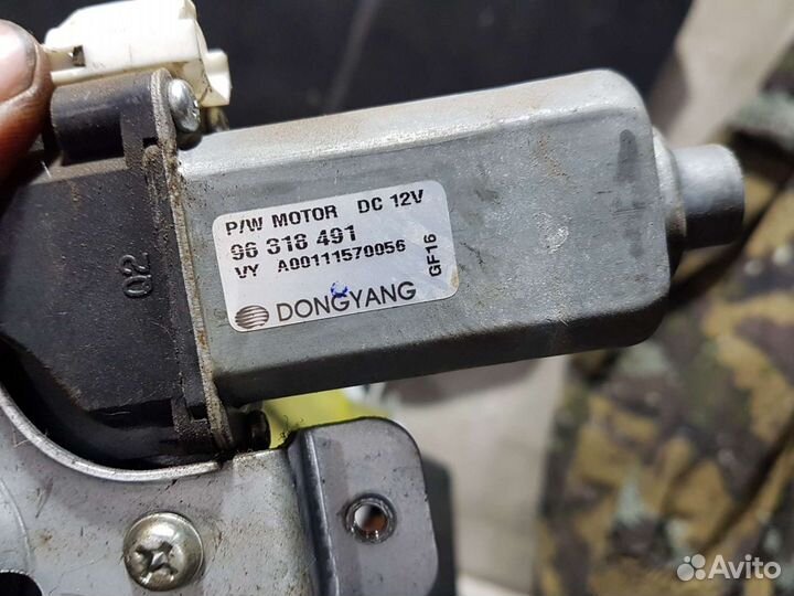 Стеклоподьемник электрический Daewoo Matiz