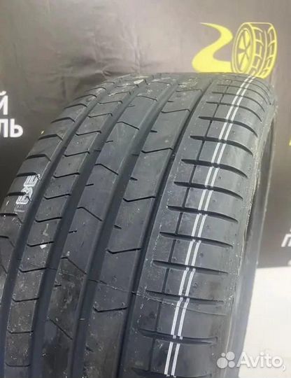 Pirelli P Zero Sports CAR 285/40 R22 110Y