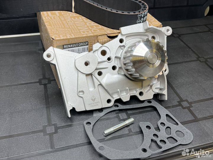 Помпа для Рено Логан Ларгус Альмера 1.6 К4М