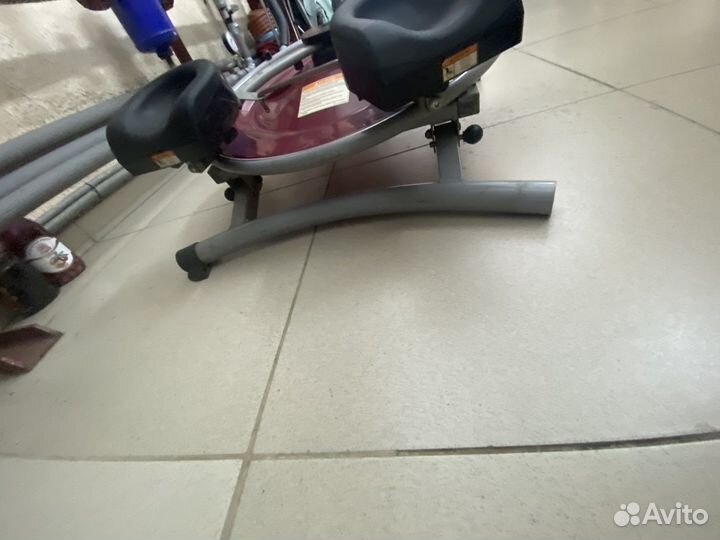 Тренажер для пресса, ног и поясницы