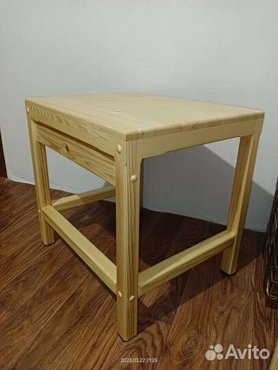 Детский стол и стул