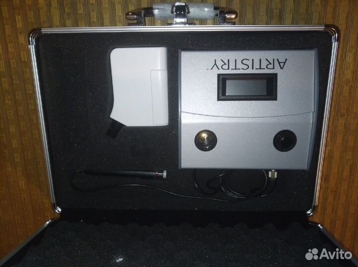 Портативный прибор для диагностики кожи лица