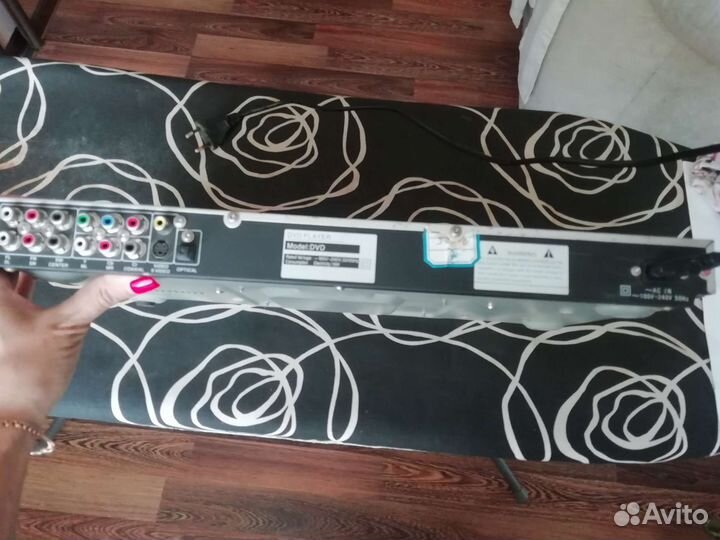 DVD плеер sharp