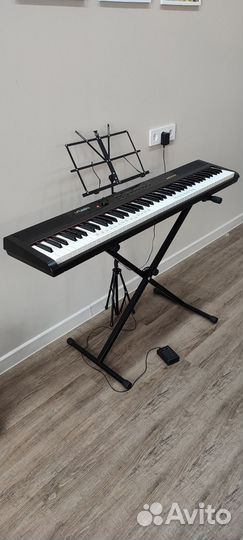 Электронное пианино Artesia Performer