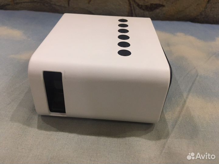 Мини проектор