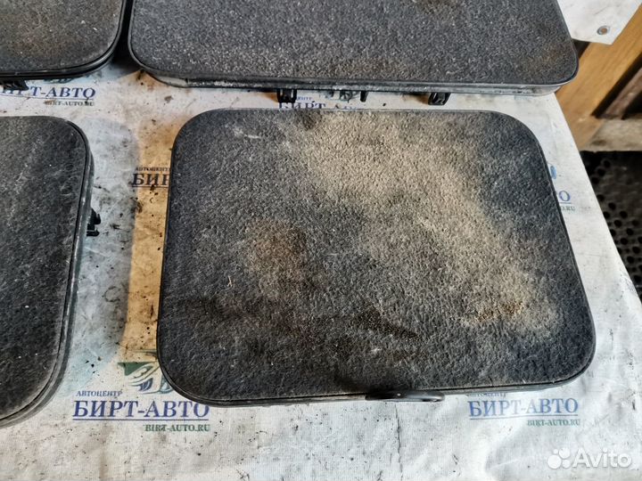 Бардачок пола крышка бардачка Renault Scenic II