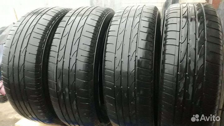 Bridgestone Dueler H/P Sport 215/65 R16 98