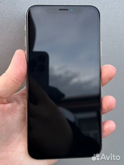 iPhone X, 256 ГБ