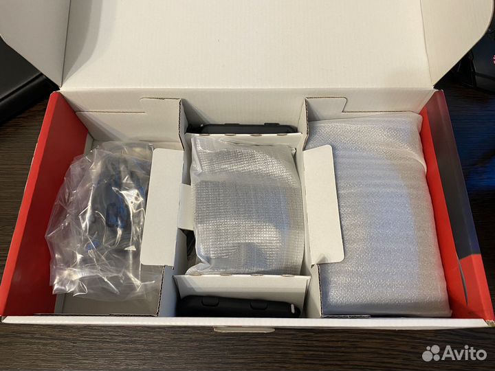 Nintendo Switch Rev2 прошитая (hwfly) + игры