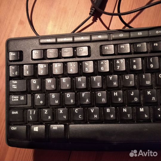 Клавиатура Logitech K200 Black мышь