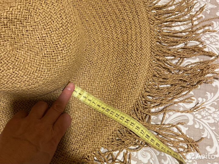 Шляпа женская соломенная