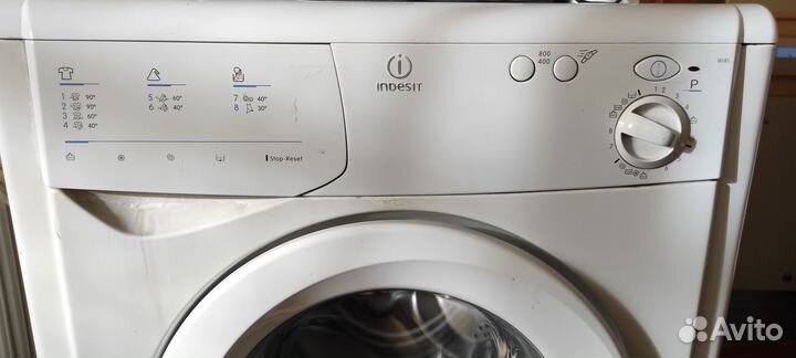 Продам стиральную машину индезит wi81