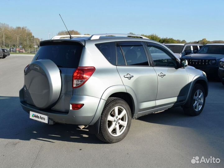 Toyota RAV4 2.4 AT, 2008, 180 588 км