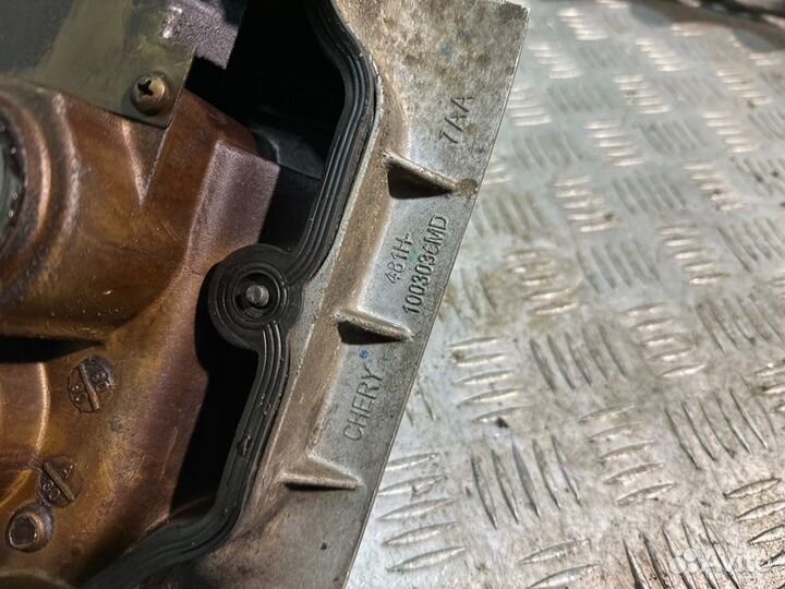 Клапанная крышка Vortex Estina седан 1.8