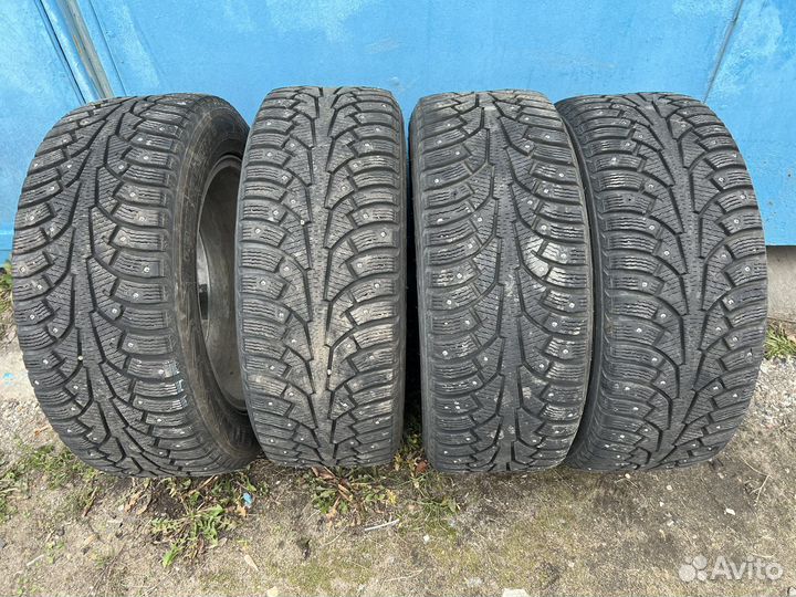 Колеса R17 зима VAG