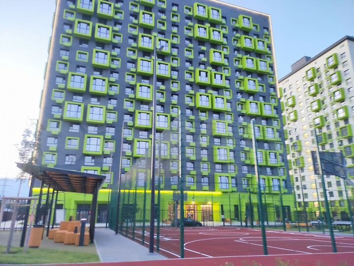 2-к. квартира, 54,1 м², 15/17 эт.