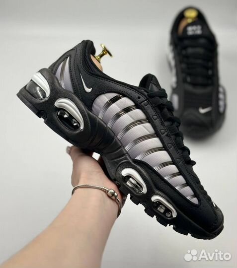 Кроссовки Nike Air Max Tailwind 4