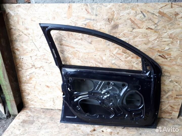 Дверь передняя левая Opel Vectra C 2002-2008
