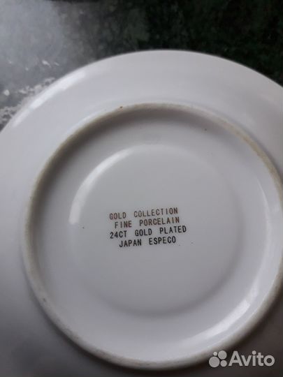 Кофейные чашки и блюдца. Япония