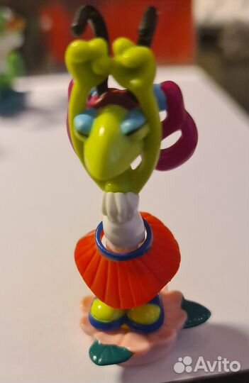 Игрушки из киндера