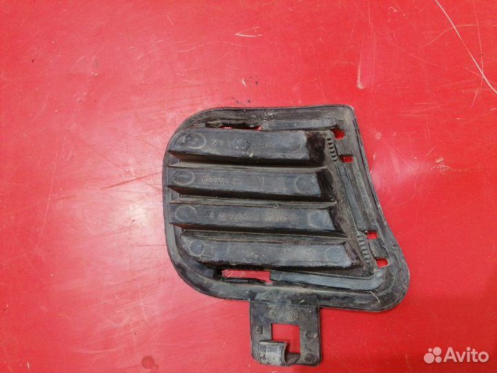 Решетка бампера передняя левая Honda Accord 7