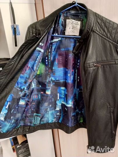 Кожаная куртка для мальчика 152