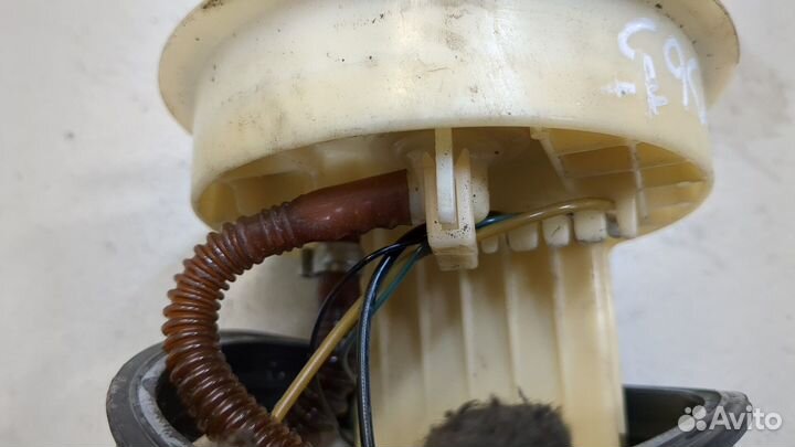 Насос топливный электрический Volkswagen Passat 5, 2000