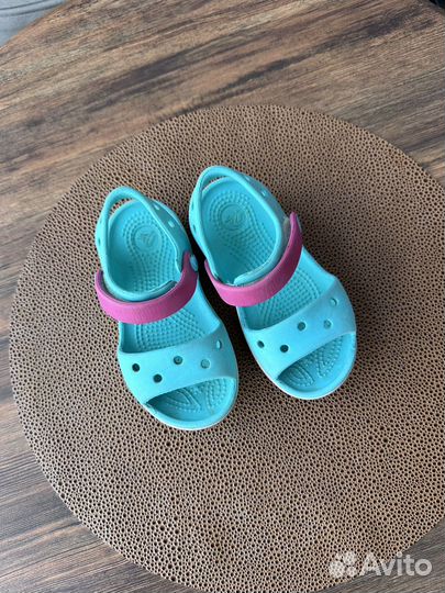 Сандалии детские Crocs (7, 9 и 11 размер)