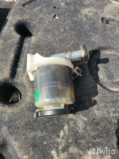 Бачок гидроусилителя Lexus Rx 2 GSU31