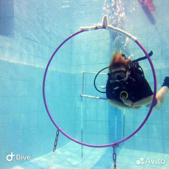 Пробное погружение с аквалангом в бассейне