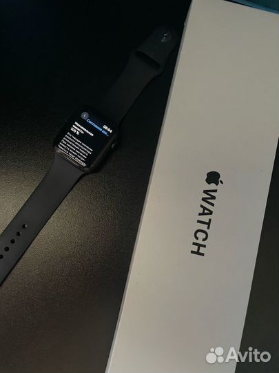 Apple Watch SE Gen 2 44 мм (2 поколение )