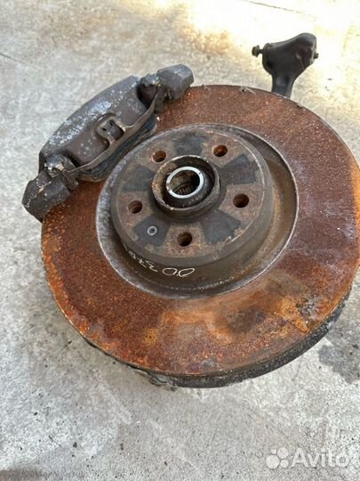 Ступица передняя правая Audi A6 C7 cduc 2012