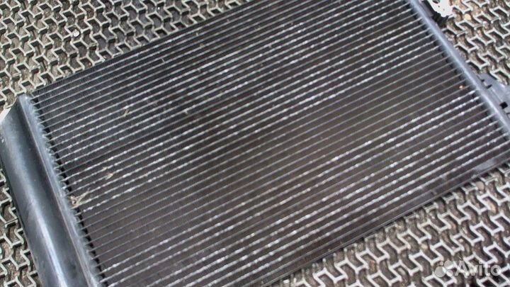 Радиатор кондиционера Volkswagen Sharan, 2001