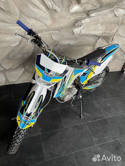 Мотоцикл BSE Z2 19/16
