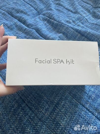 Щетка для чистки и массажа лица