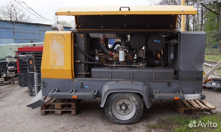 Компрессор бу Atlas Copco xats377cd ec Row Box